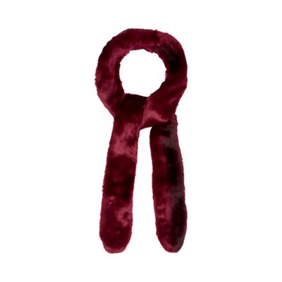 Dark red faux fur scarf